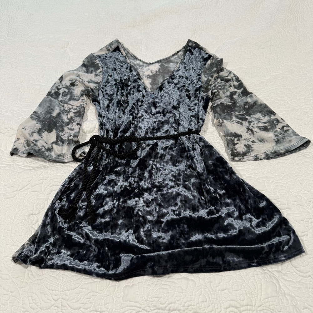 Soft Surroundings Velvet Gray Top